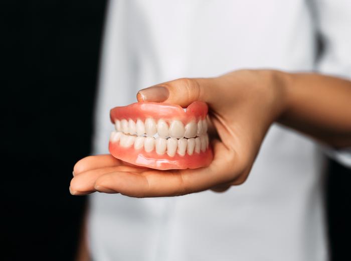 6 Unbelievable Facts About Dentures